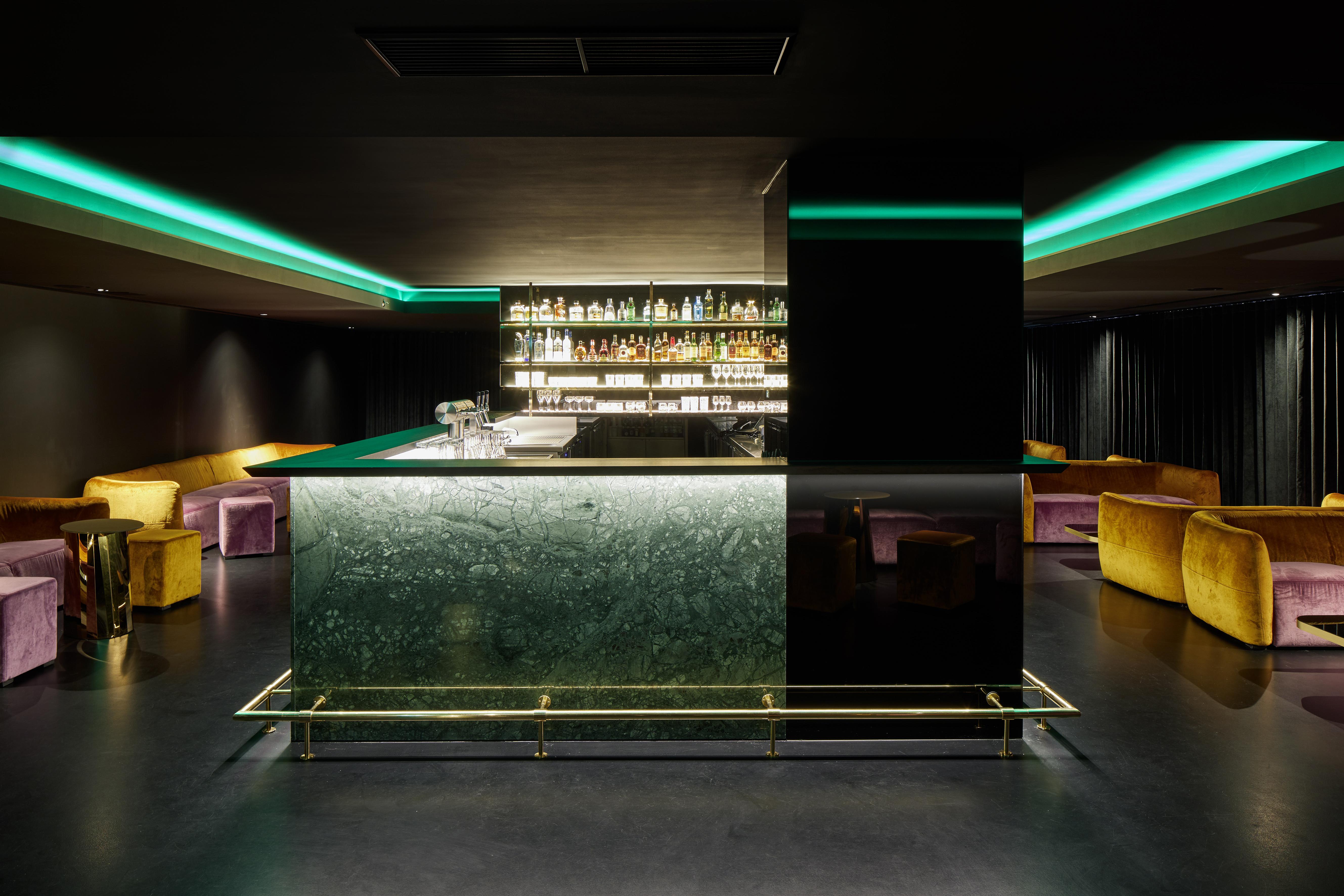 Estrel Berlin Hotel Bagian luar foto