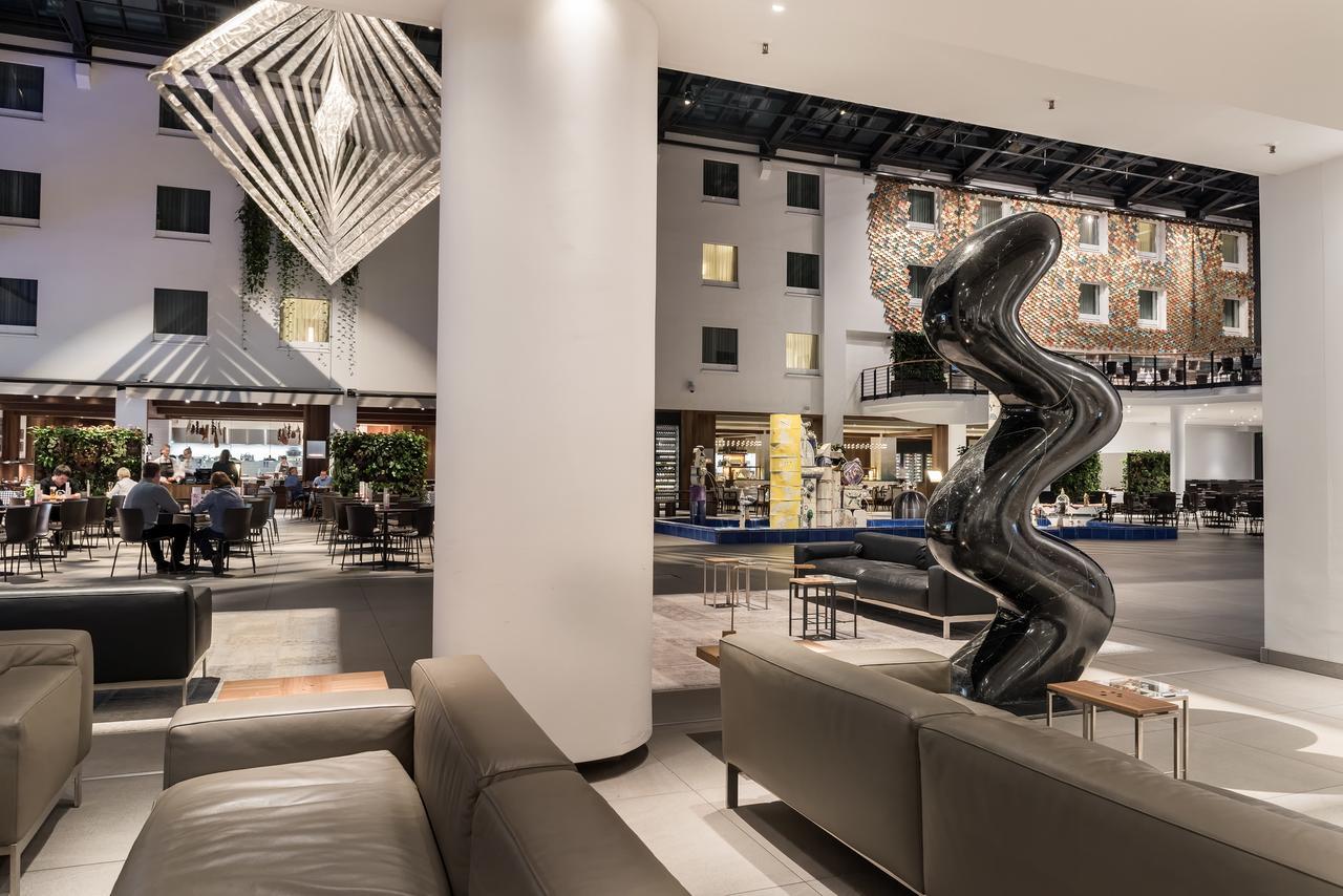 Estrel Berlin Hotel Bagian luar foto